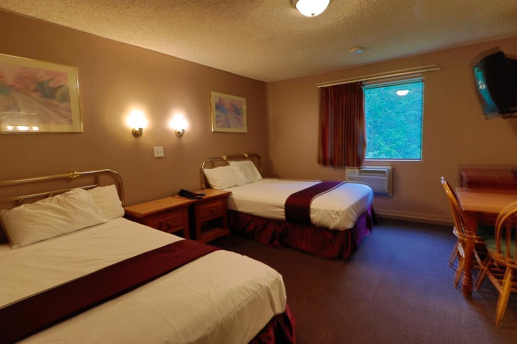Red Carpet Inn Berlin Exterior photo