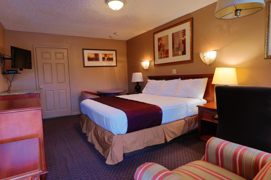 Red Carpet Inn Berlin Exterior photo